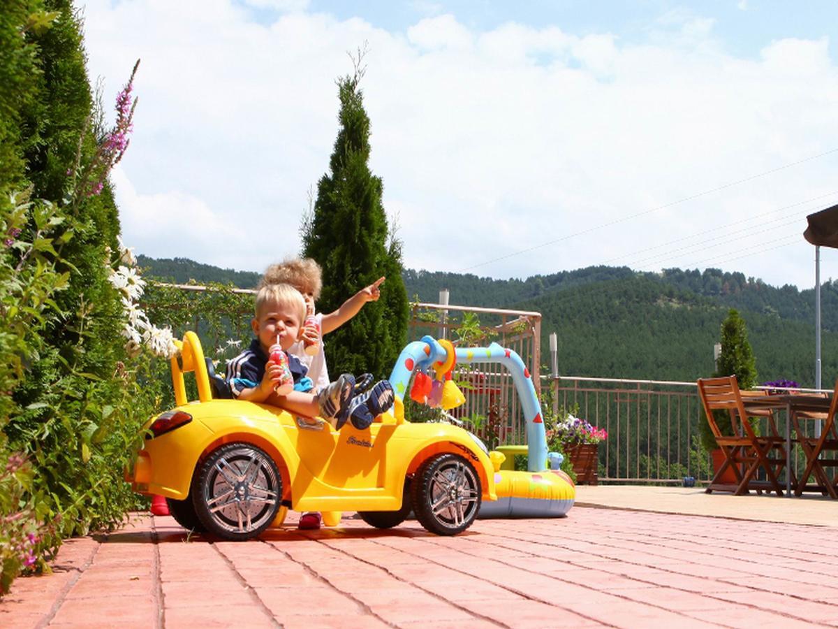Hotel Time Out-Sandanski Bagian luar foto