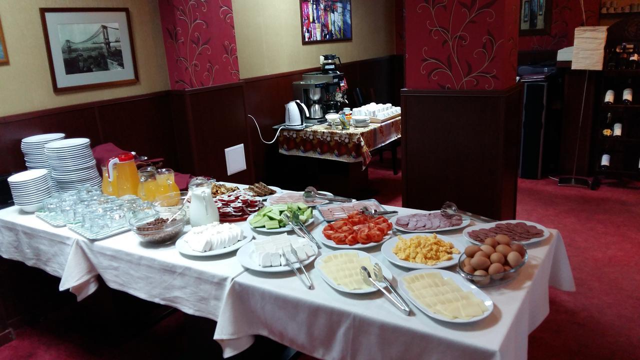 Hotel Time Out-Sandanski Bagian luar foto